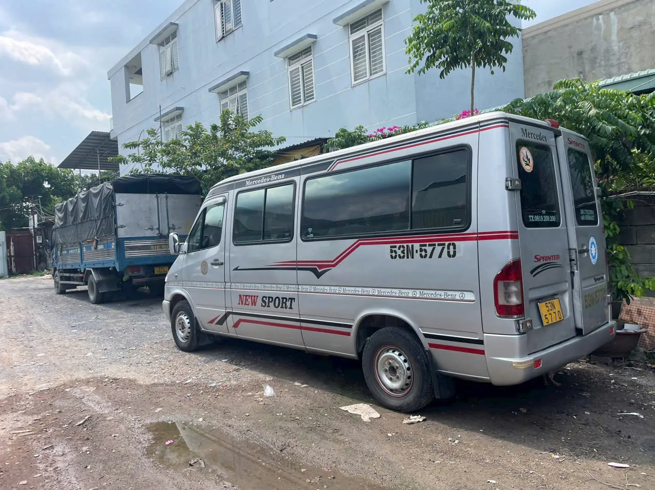 Dịch Vụ Cho Thuê Xe Tải Chở Hàng Quận 12 Chuyên Nghiệp